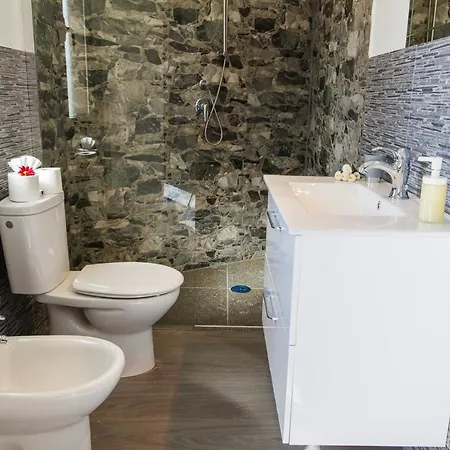 Apartamento Casa Annabella In Lella Oceanview And Poolside Poolview