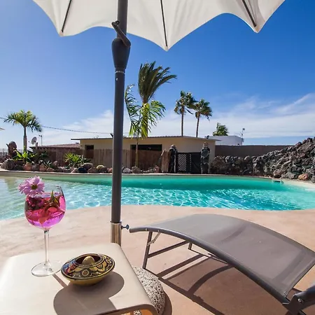 Casa Annabella In Lella Oceanview And Poolside Poolview Apartamento Adeje