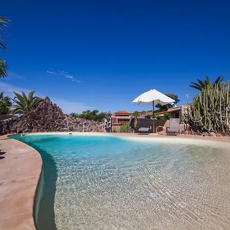 Апартаменты Casa Annabella In Lella Oceanview And Poolside Poolview